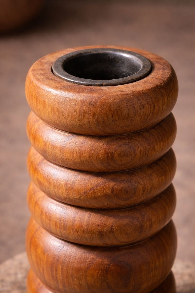 Riva Candlestand