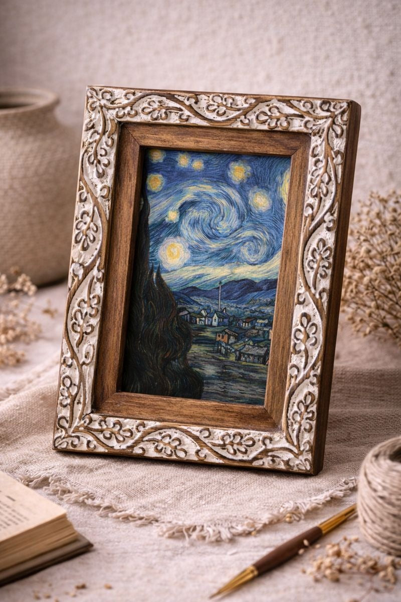 Alora Frame