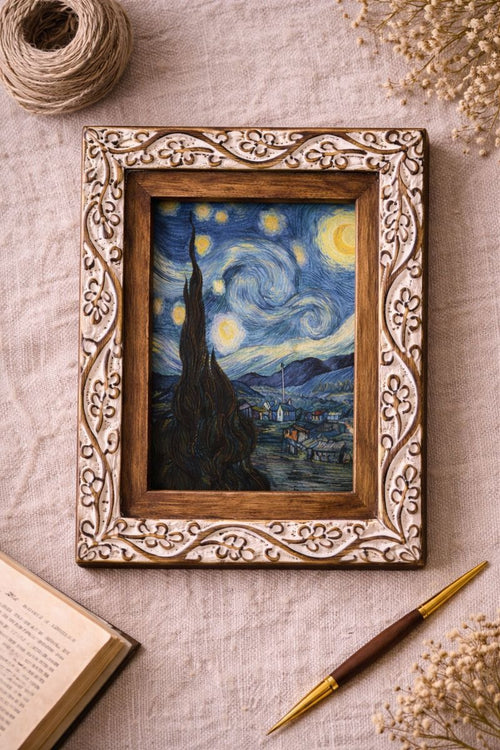 Alora Frame